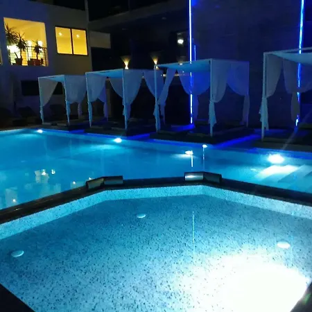 Oda ve Kahvaltı Angela Suites