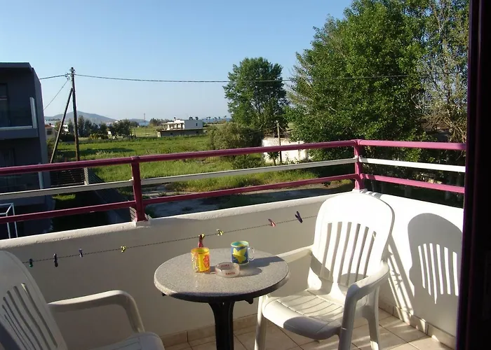 Angela Suites Bed & Breakfast