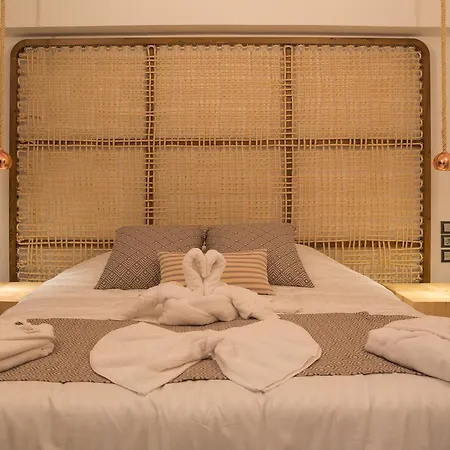 Bed and Breakfast Angela Suites Τιγκάκι