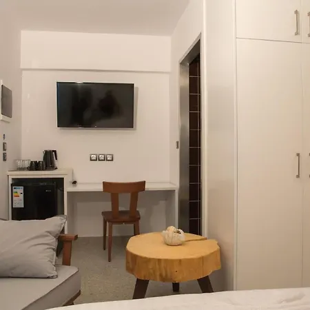 Angela Suites Τιγκάκι