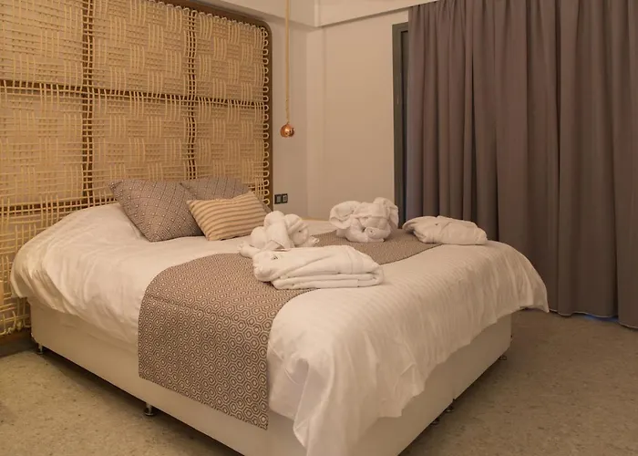 Angela Suites 住宿加早餐酒店 *