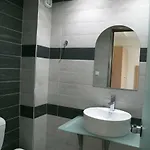 Angela Suites B&B *