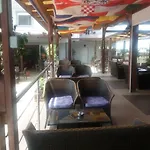 Angela Suites B&B Tigaki